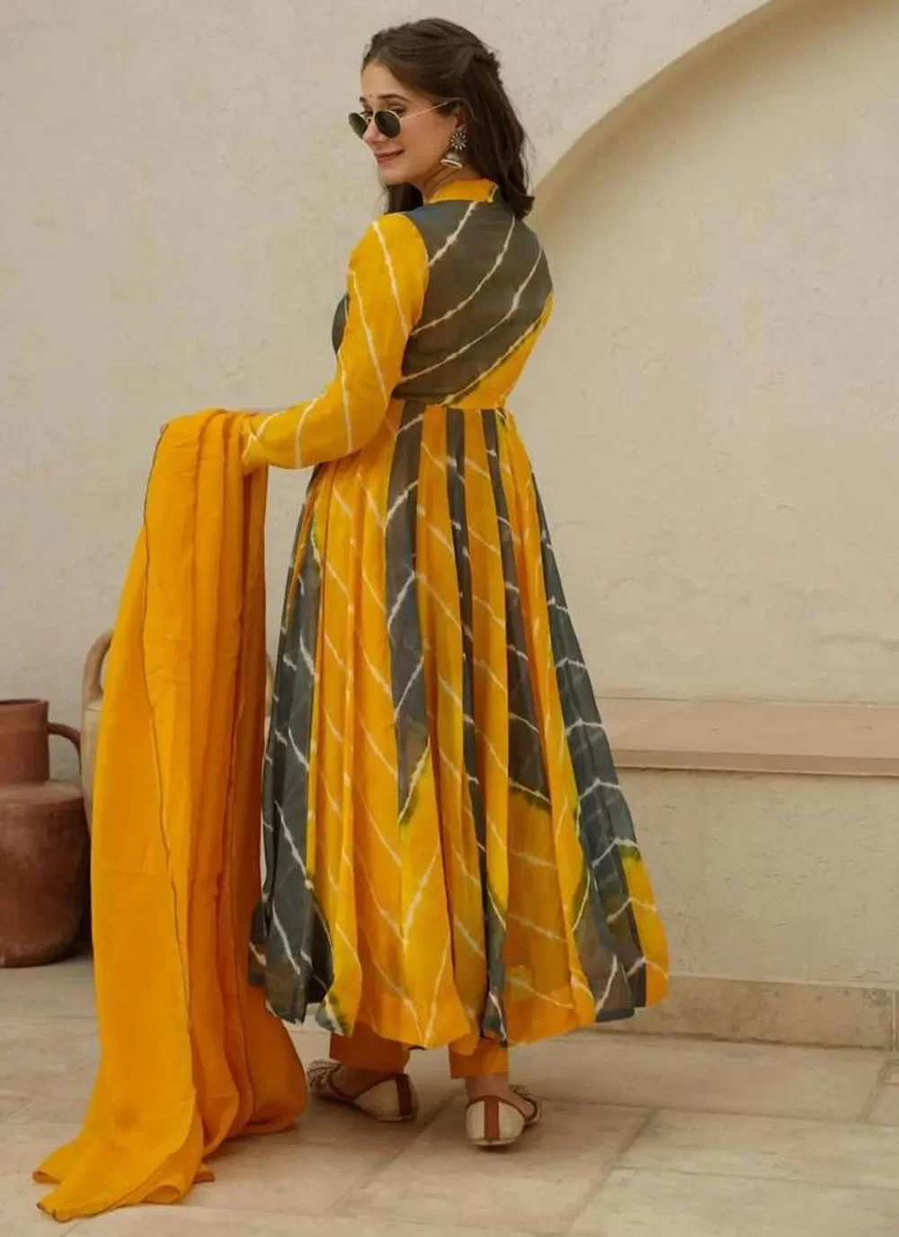 Vrinda Leheriya Anarkali Suit Set in Georgette with Dupatta – Yellow & Dark Grey - Image 4