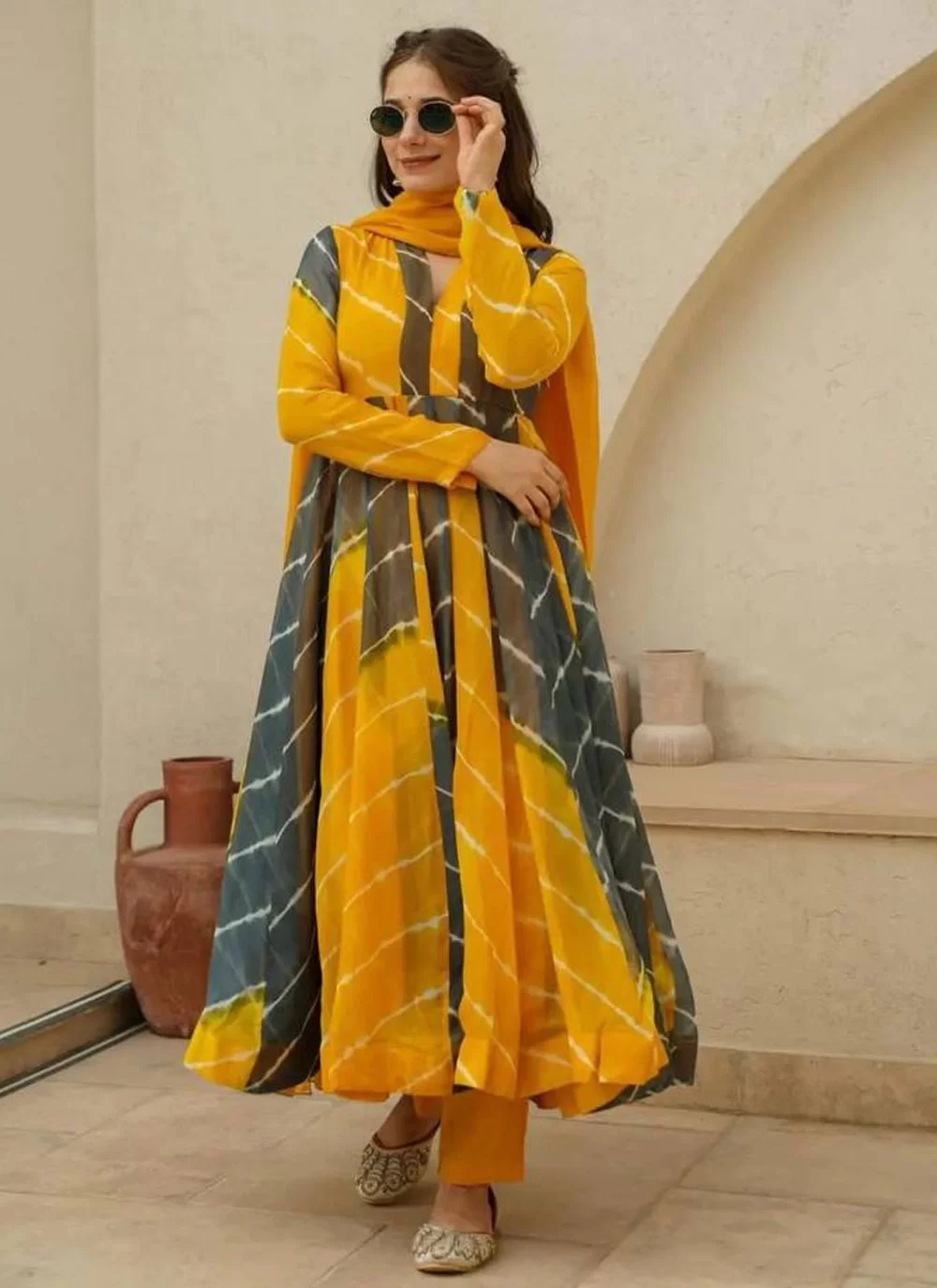 Vrinda Leheriya Anarkali Suit Set in Georgette with Dupatta – Yellow & Dark Grey - Image 3